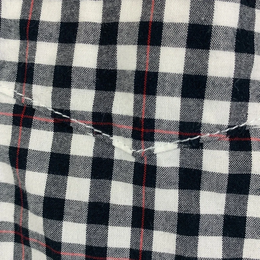 GAP Boys Shirt Plaid White black Red XXL 14-16 Long Sleeve Cotton